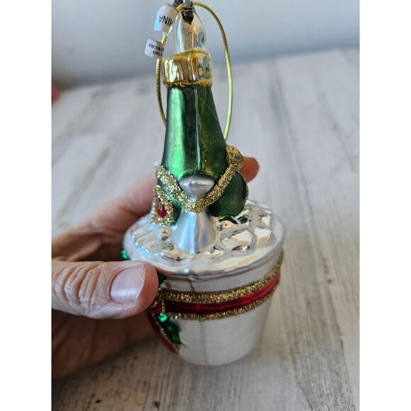 Glass 2000 Champagne bottle ornament ice celebration Xmas tree - Picture 7 of 7